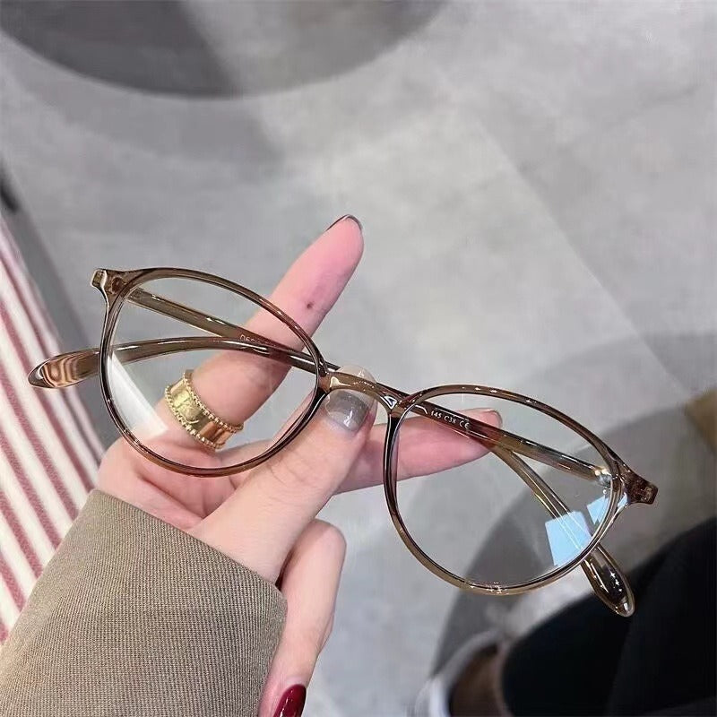 Brown Ultra-Light Glasses Suitable for Small And Round Faces, Ideal for a Plain Appearance